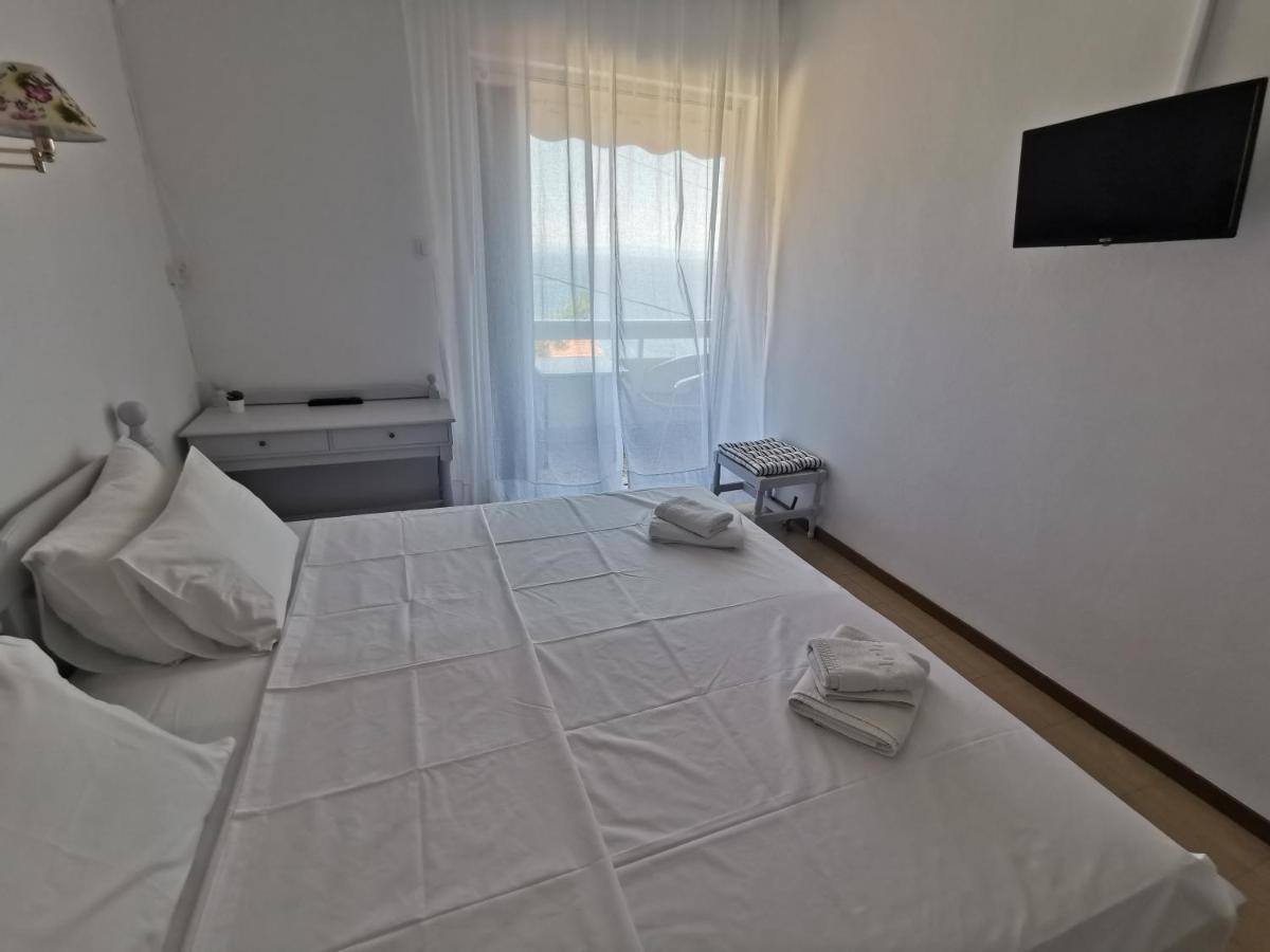 Hotel Rania 卢特拉艾季普苏 外观 照片