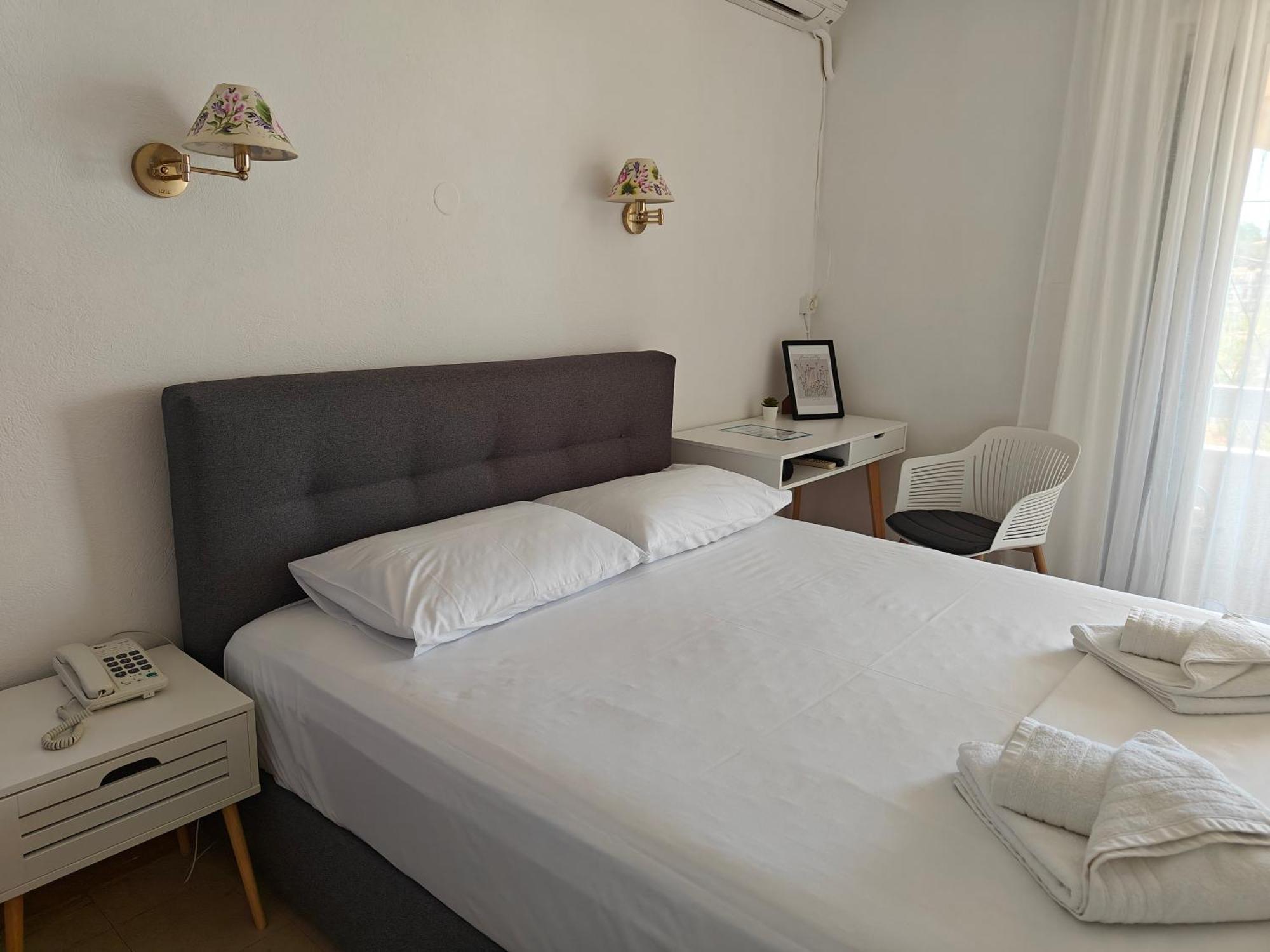 Hotel Rania 卢特拉艾季普苏 外观 照片